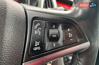 Универсал Opel Astra 2012 в 