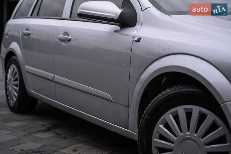 Універсал Opel Astra 2004 в Полтаві фото 4 Універсал Opel Astra 2004 в Полтаві