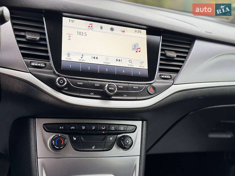Универсал Opel Astra 2018 в Дрогобыче
