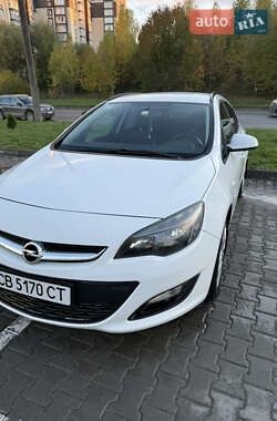 Универсал Opel Astra 2014 в Хмельницком