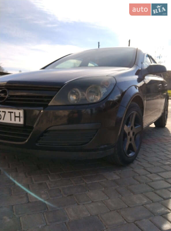 Хетчбек Opel Astra 2005 в Болграді