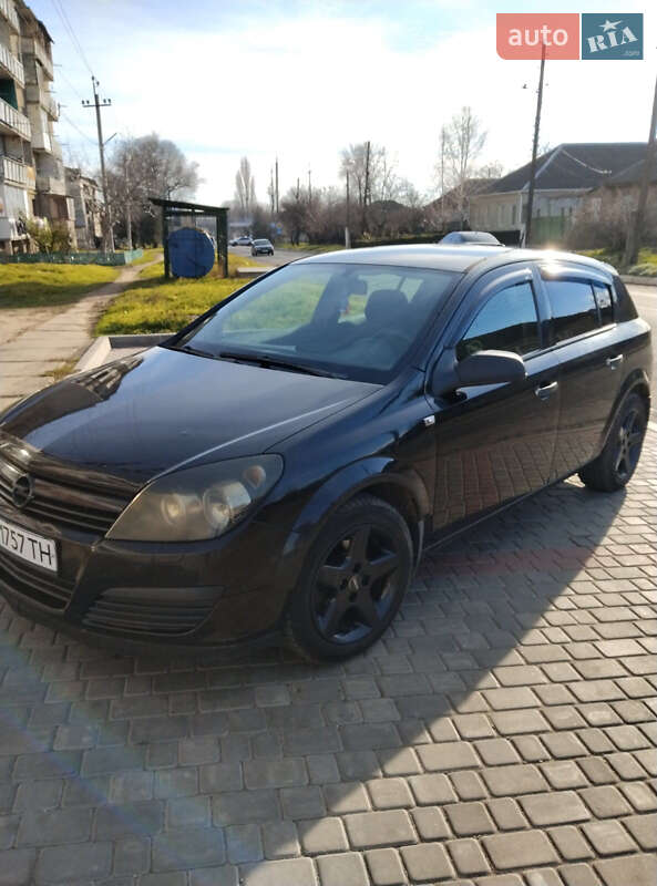 Хетчбек Opel Astra 2005 в Болграді
