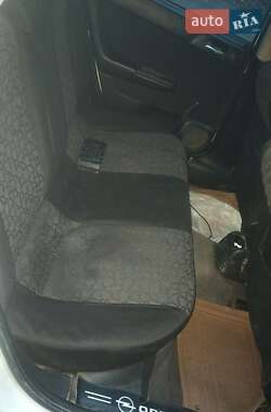 Седан Opel Astra 1999 в 