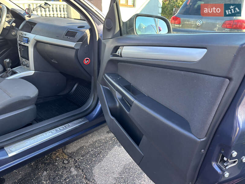 Універсал Opel Astra 2009 в Дніпрі фото 14 Універсал Opel Astra 2009 в Дніпрі