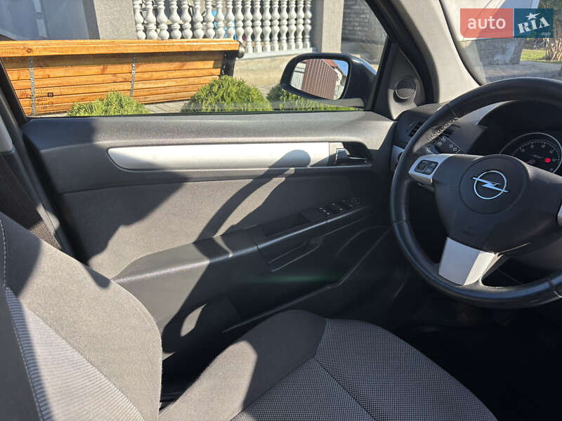 Універсал Opel Astra 2009 в Дніпрі фото 28 Універсал Opel Astra 2009 в Дніпрі