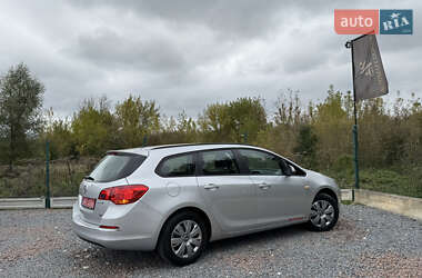 Універсал Opel Astra 2016 в 