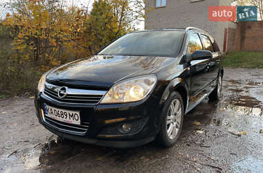 Универсал Opel Astra 2008 в Чернигове