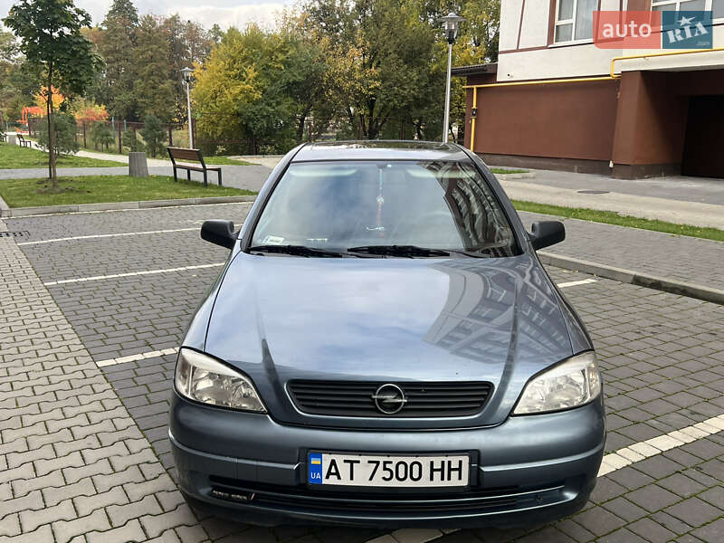 Купе Opel Astra 1998 в Ивано-Франковске