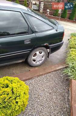 Хэтчбек Opel Astra 1996 в 