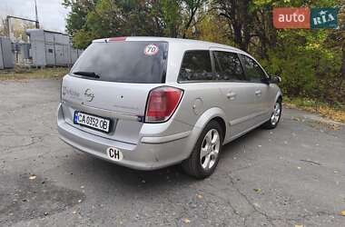 Універсал Opel Astra 2005 в  фото 7 Універсал Opel Astra 2005 в