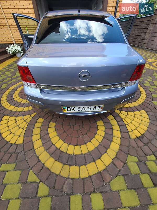 Седан Opel Astra 2008 в Луцьку фото 11 Седан Opel Astra 2008 в Луцьку