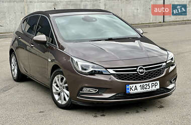 Хетчбек Opel Astra 2017 в Києві