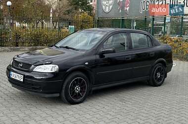 Седан Opel Astra 2003 в Києві