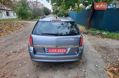 Универсал Opel Astra 2006 в  фото 25 Универсал Opel Astra 2006 в