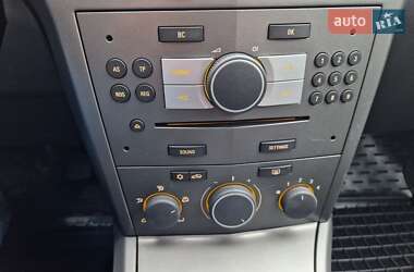 Універсал Opel Astra 2006 в  фото 36 Універсал Opel Astra 2006 в