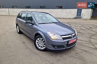 Універсал Opel Astra 2006 в  фото 4 Універсал Opel Astra 2006 в