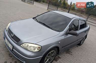 Седан Opel Astra 2008 в Кременчуці