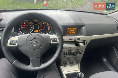Универсал Opel Astra 2008 в 