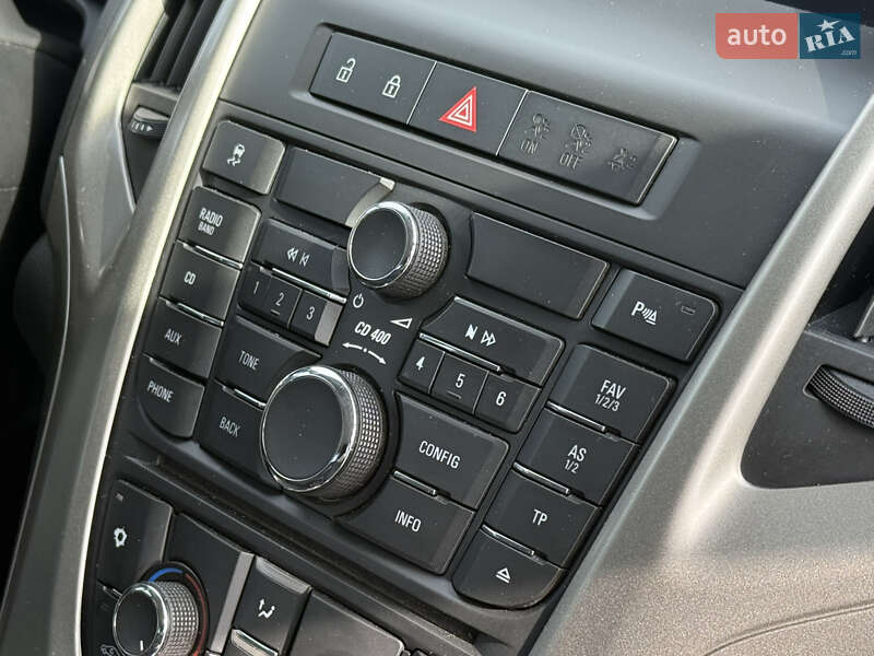 Хетчбек Opel Astra 2011 в Рівному