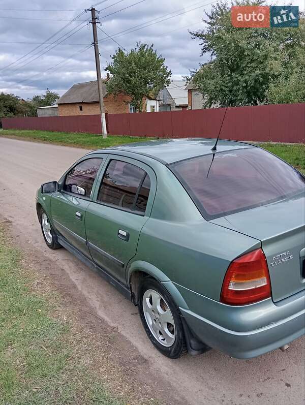 Седан Opel Astra 2008 в Казатине