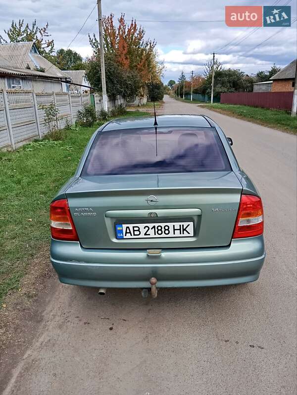 Седан Opel Astra 2008 в Казатине
