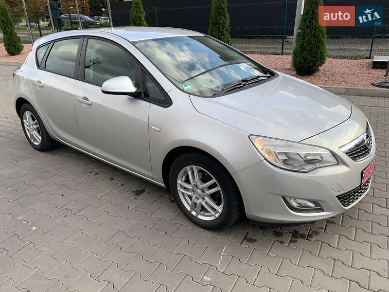 Хэтчбек Opel Astra 2011 в Луцке фото 15 Хэтчбек Opel Astra 2011 в Луцке