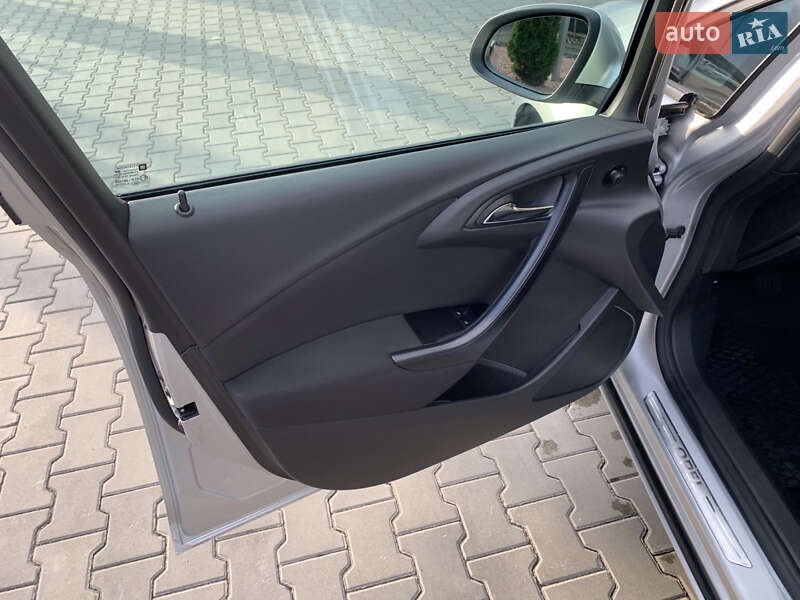 Хэтчбек Opel Astra 2011 в Луцке фото 27 Хэтчбек Opel Astra 2011 в Луцке