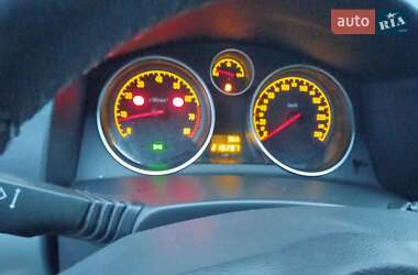 Универсал Opel Astra 2009 в 
