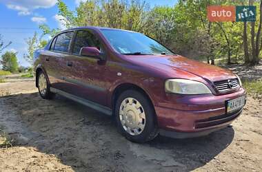 Седан Opel Astra 2003 в 