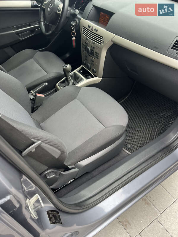 Универсал Opel Astra 2007 в Вишневце фото 28 Универсал Opel Astra 2007 в Вишневце
