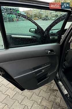 Універсал Opel Astra 2008 в  фото 14 Універсал Opel Astra 2008 в