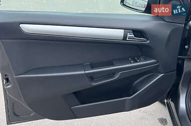 Універсал Opel Astra 2009 в 