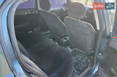 Седан Opel Astra 2001 в  фото 10 Седан Opel Astra 2001 в