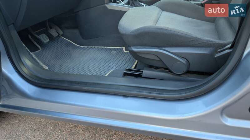 Универсал Opel Astra 2006 в Житомире