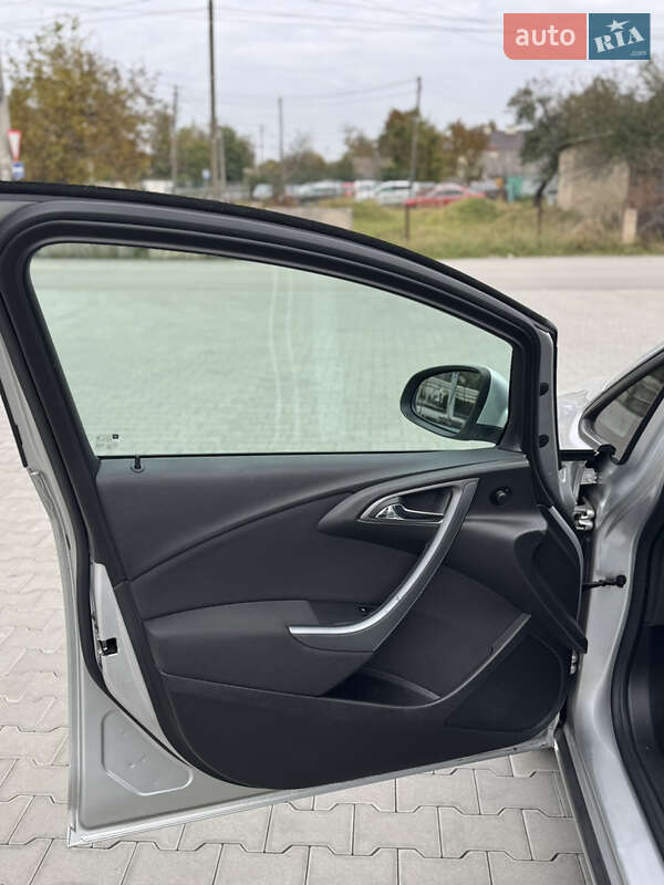 Универсал Opel Astra 2012 в Виннице фото 31 Универсал Opel Astra 2012 в Виннице