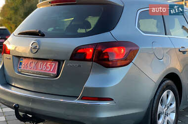 Универсал Opel Astra 2015 в 