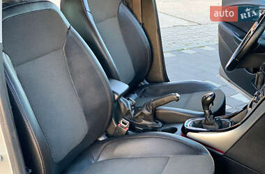 Универсал Opel Astra 2015 в 