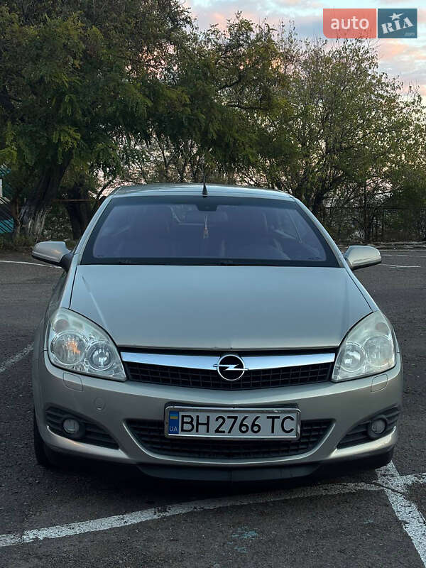 Кабріолет Opel Astra 2007 в Одесі фото 2 Кабріолет Opel Astra 2007 в Одесі