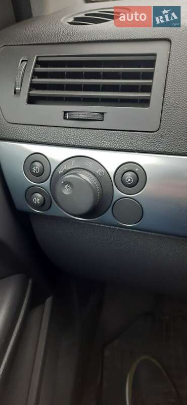 Універсал Opel Astra 2010 в Стрию