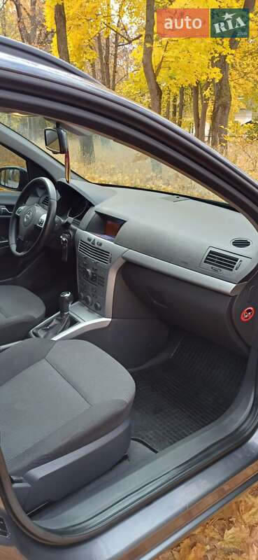 Універсал Opel Astra 2009 в Глухові фото 6 Універсал Opel Astra 2009 в Глухові