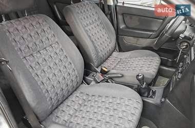 Седан Opel Astra 2001 в 