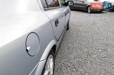 Седан Opel Astra 2001 в 
