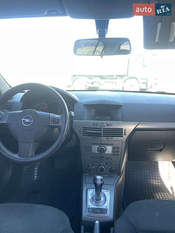 Хэтчбек Opel Astra 2005 в Львове фото 10 Хэтчбек Opel Astra 2005 в Львове