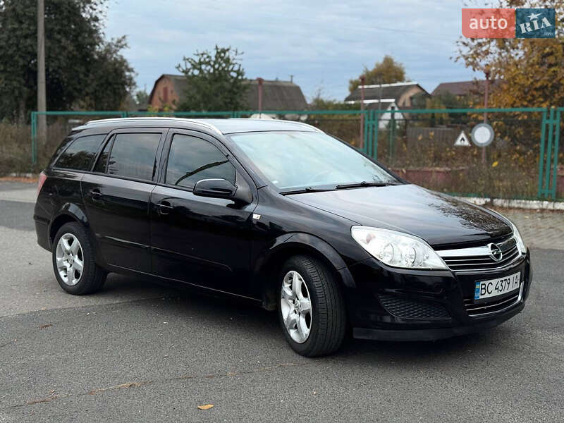 Універсал Opel Astra 2007 в Києві