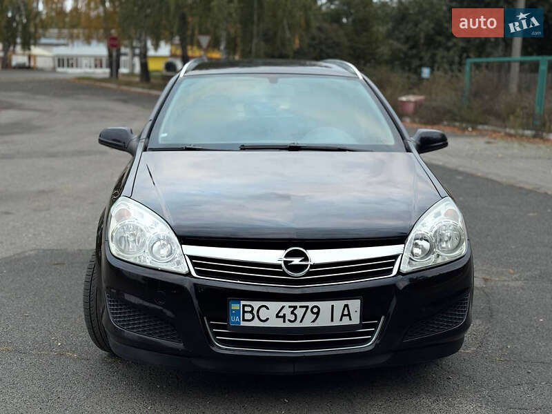 Універсал Opel Astra 2007 в Києві