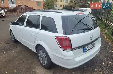 Универсал Opel Astra 2006 в  фото 6 Универсал Opel Astra 2006 в