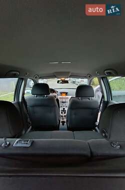 Универсал Opel Astra 2009 в 