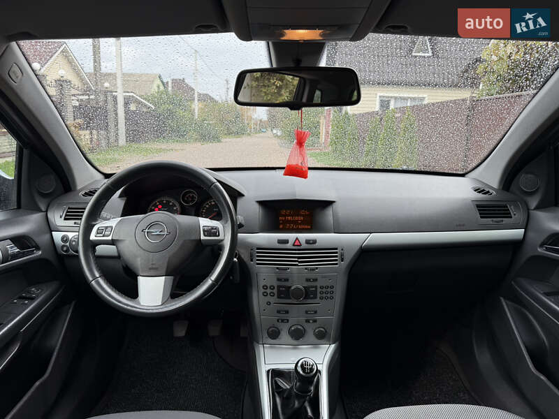 Универсал Opel Astra 2009 в Борисполе