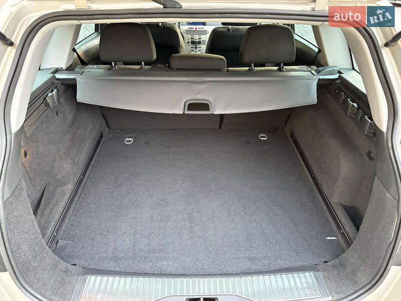Универсал Opel Astra 2009 в Белой Церкви