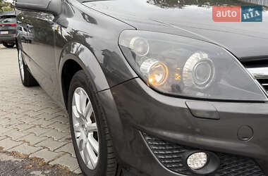 Универсал Opel Astra 2009 в 